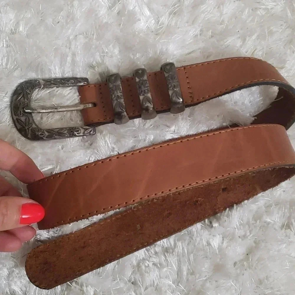 𝅺ELITE leather belt Brand new